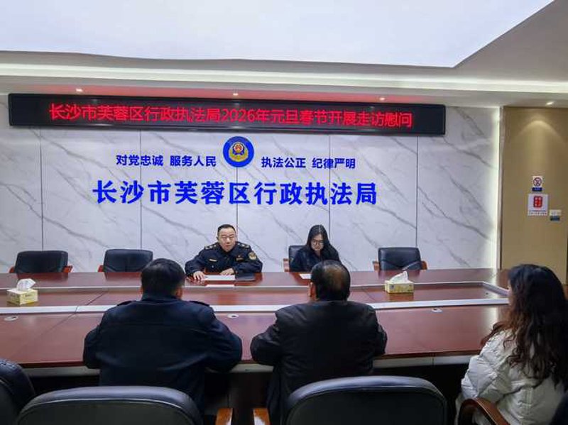 企业官网定制：构建品牌的第一扇窗口